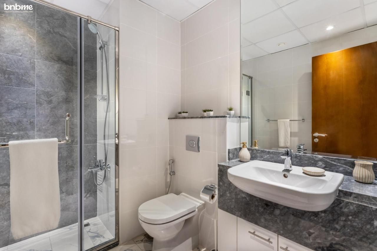 Bnbmehomes - Luxury 2B Apt - Al Habtoor - Amna Tower - 5044 Dubaj Zewnętrze zdjęcie